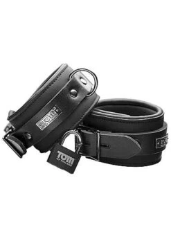Tom Of Finland – Neoprene Ankle Cuffs With Lock