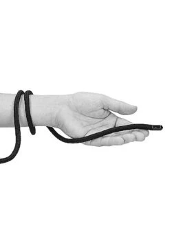 Ouch! Japanese Rope 10 Meters 13 Ouch! Japanese Rope 10 Meters -Seksspeeltjes Winkel japanese rope 10 meters 4